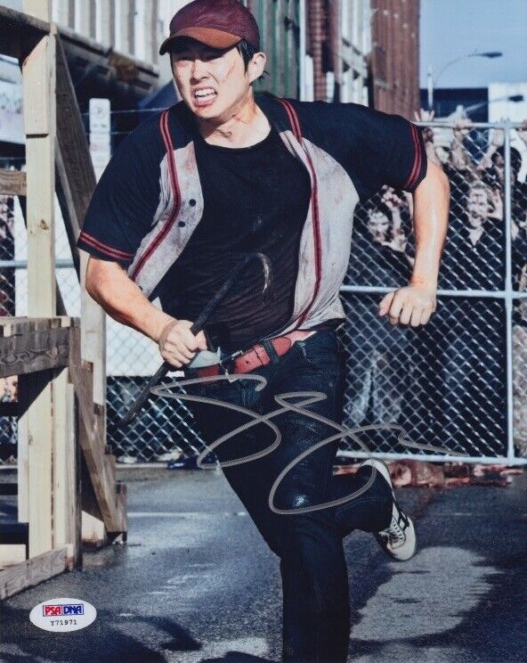 Steven Yeun (The Walking Dead) signed 8x10 Photo Poster painting in-person PSA/DNA