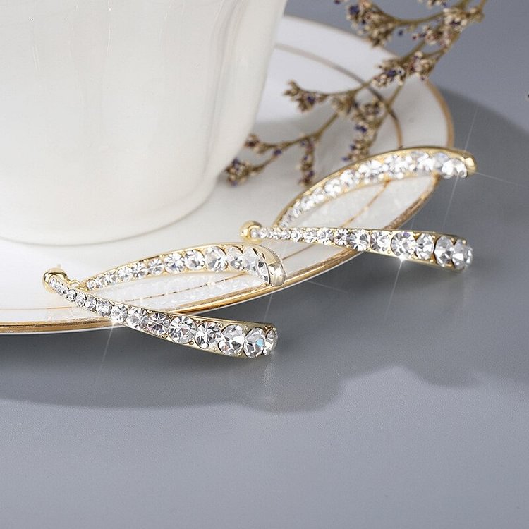 LAST DAY 49% OFF--Cross Curved Earrings✨
