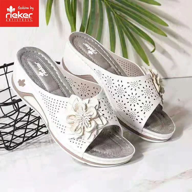 M&oacute;dn&iacute;, dut&eacute;, každodenn&iacute; ortopedick&eacute; sand&aacute;ly RIEKER&reg;