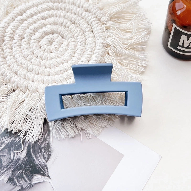 Women’s IG Style Solid Color Plastic Hair Claws