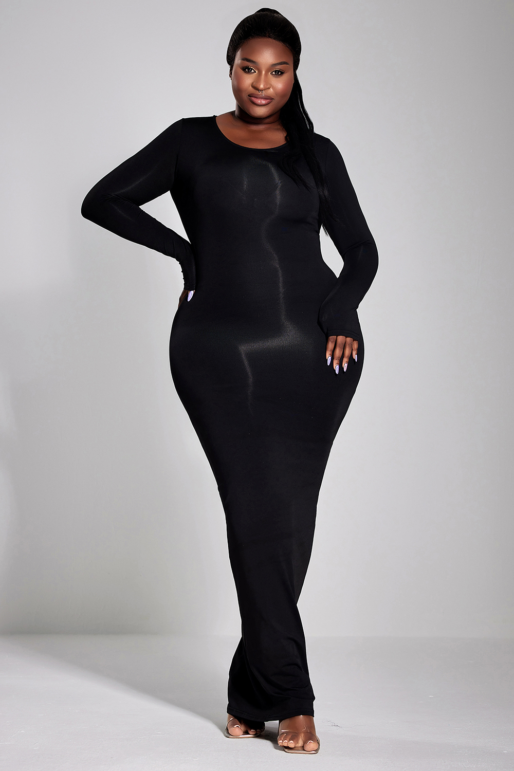 Design Plus Size Casual Dress Black Round-Neck Long Sleeve Knitted Maxi Dress