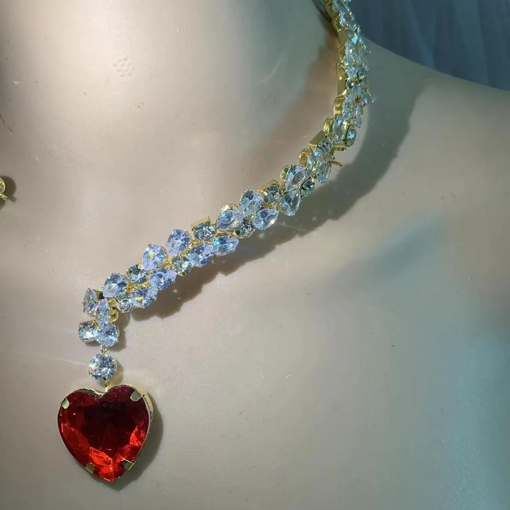 Sparkling Rhinestone Cubic Zirconia Big Heart Pendant Open Choker Necklace