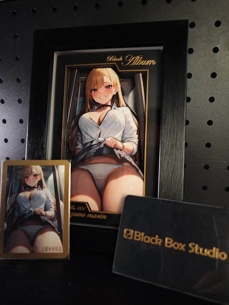PRE-ORDER Black Box Studio - My Dress-Up Darling - Decorative Frame of BA-001 Kitagawa Marin Painting Scene (Adult 18+)-