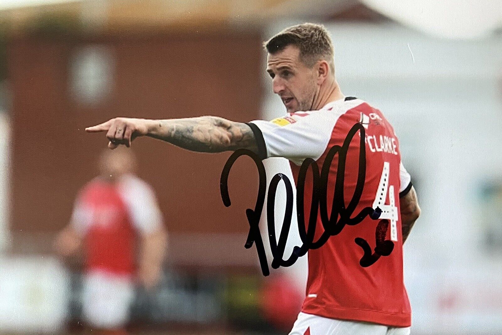 Peter Clarke Genuine Hand Signed Fleetwood Town 6X4 Photo Poster painting