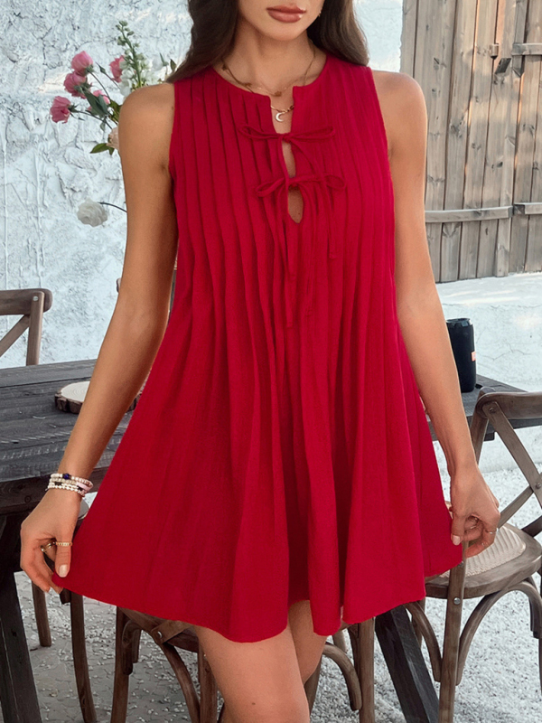 Mature Women Casual Summer Holiday Style Solid Color Lace Up Pleated Sleeveless Dress