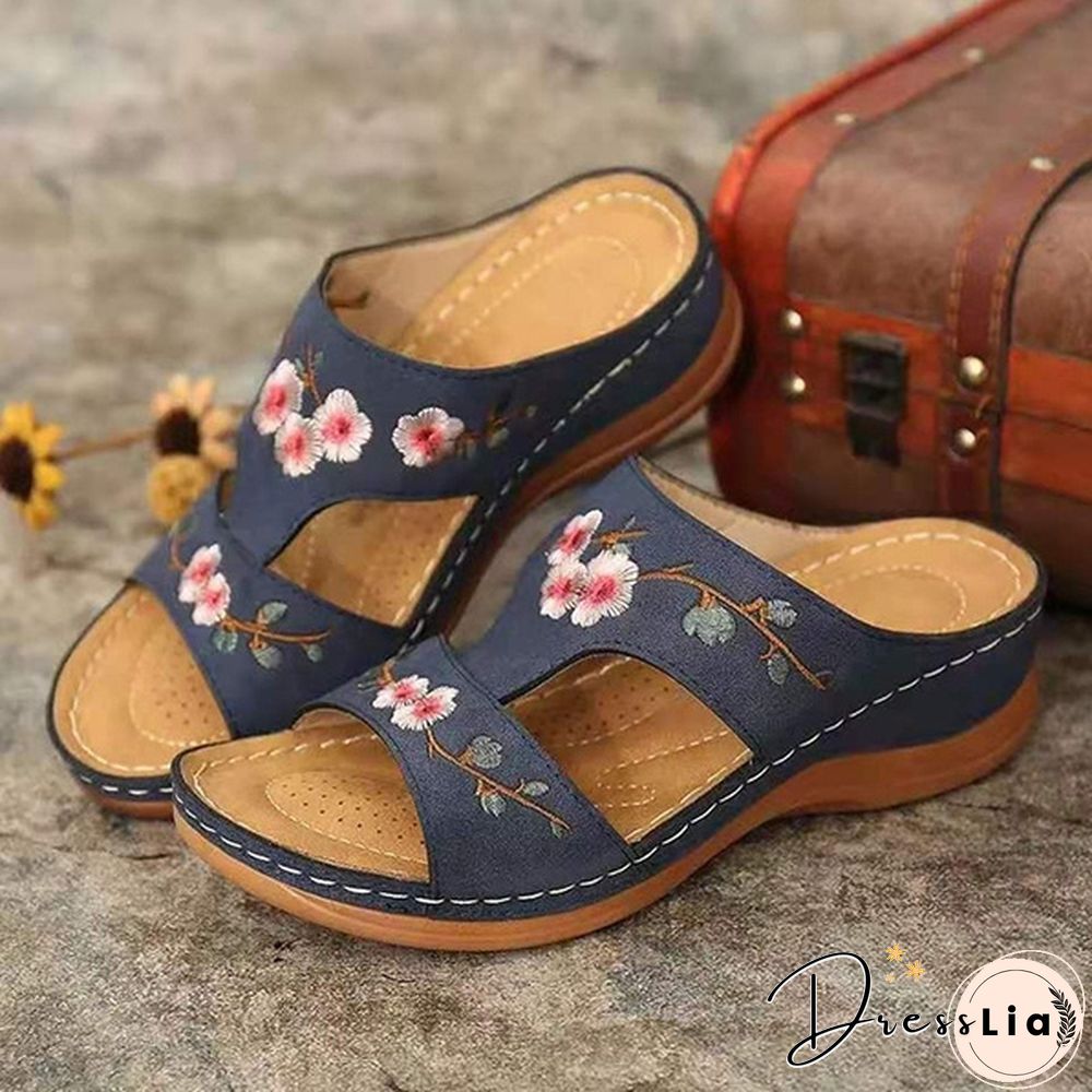 Woman Slippers Vintage Ethnic Flower Platform Flat Shoes Women Comfortable Casual Sandals