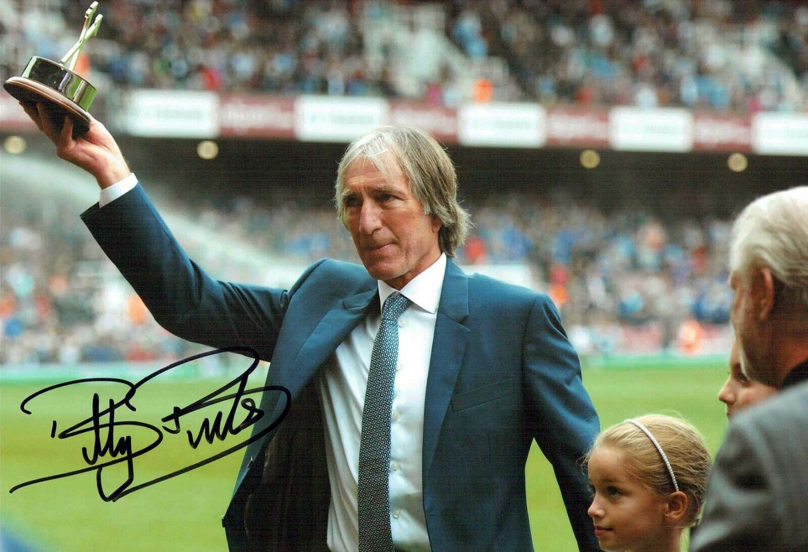 Billy BONDS Signed Autograph 12x8 West Ham United Legend Photo Poster painting A AFTAL COA