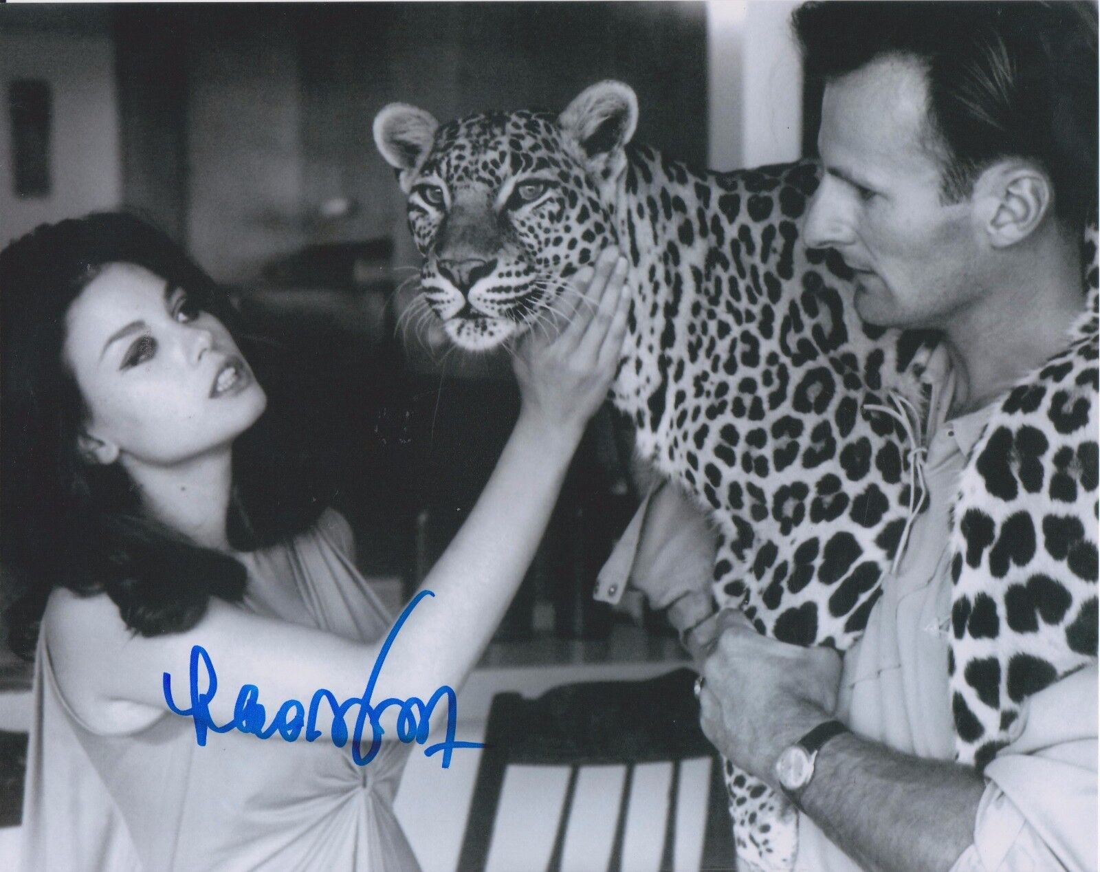 Lana Wood Original Autographed 8X10 Photo Poster painting #9