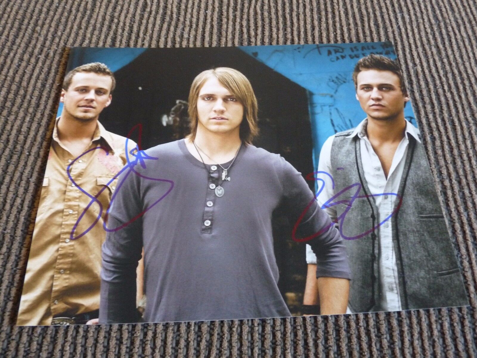 Love & Theft Signed Autographed 8x10 Photo Poster painting Eric & Stephen PSA Guaranteed #2