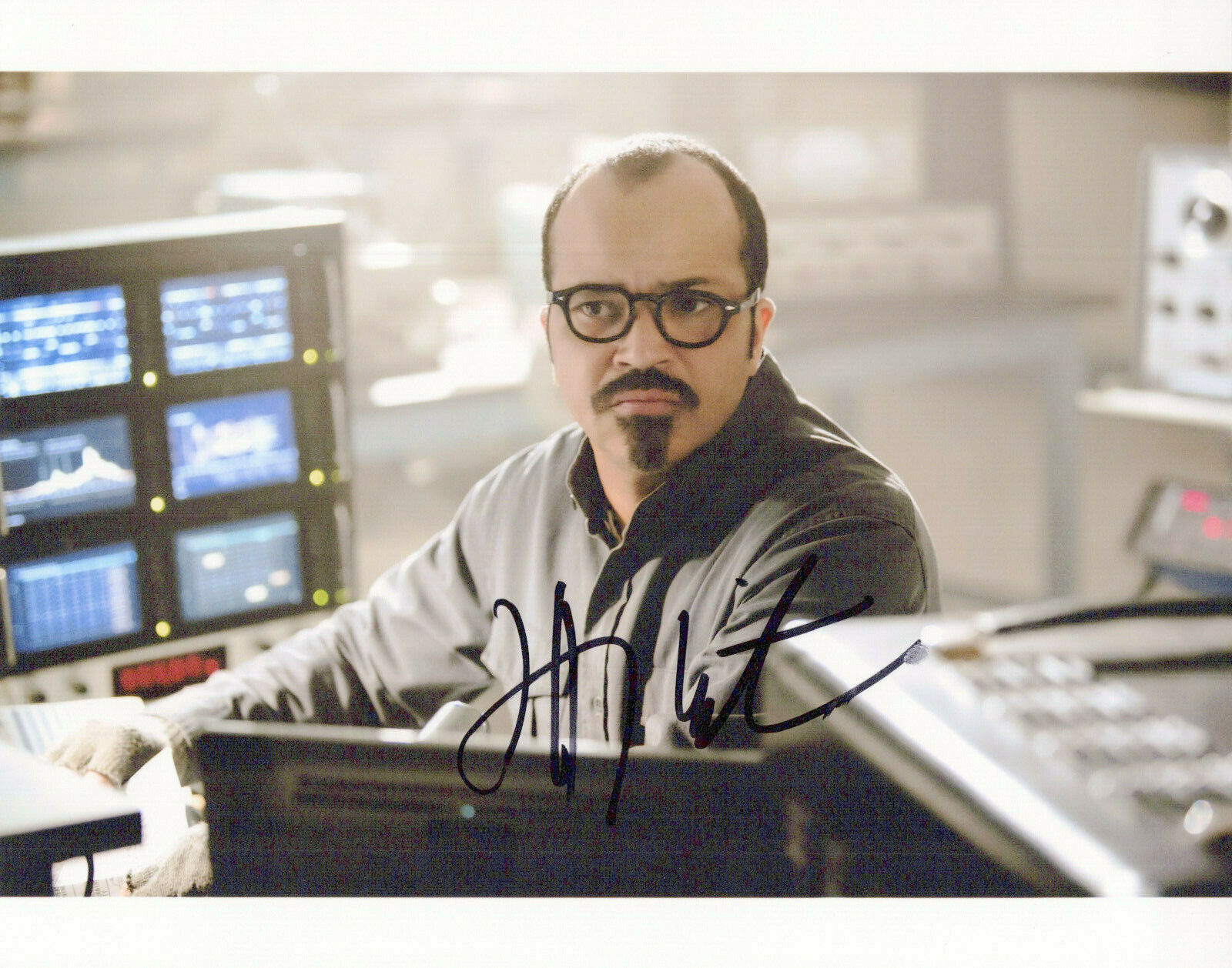 Jeffrey Wright The Hunger Games Mockingjay autographed Photo Poster painting signed 8x10 #2 smdg