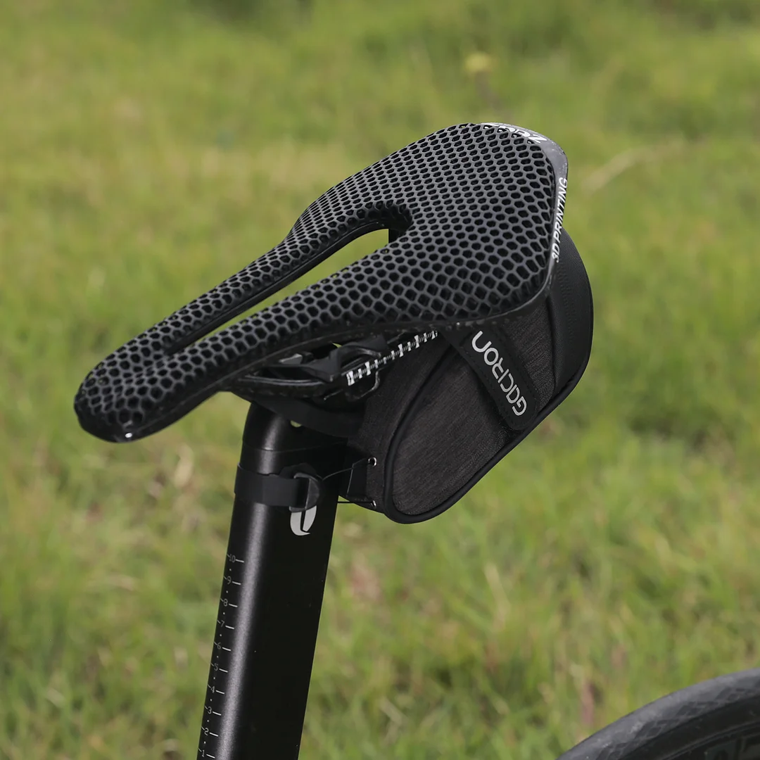 BIRD NEST300 Aero Saddle Bag withMagnetic Smart Taillight