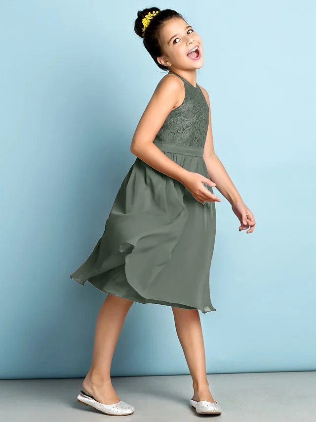 Daisda A-Line Jewel Neck Knee Length  Flower Girl Dress With Lace 