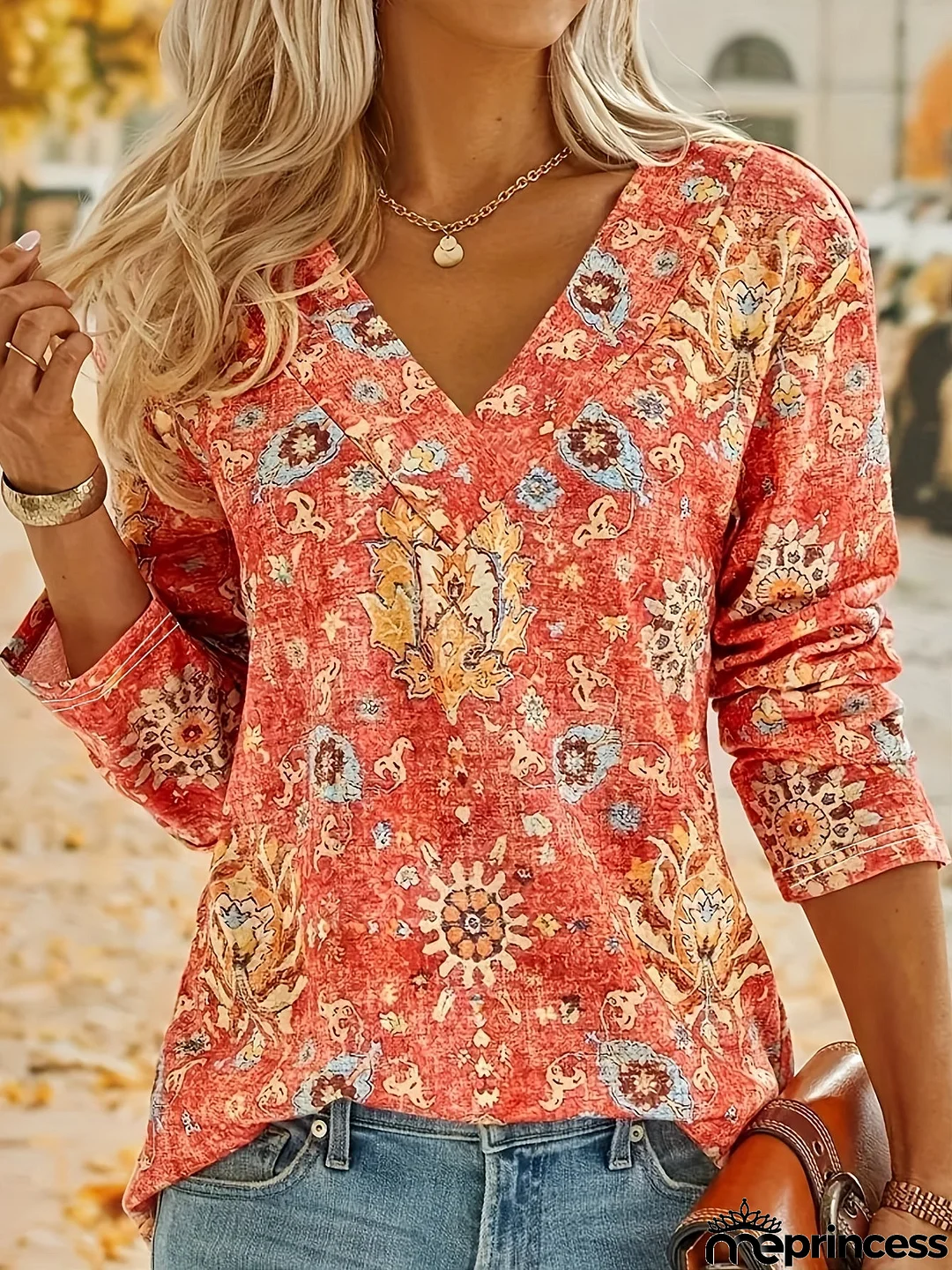 Effortless and Trendy Top