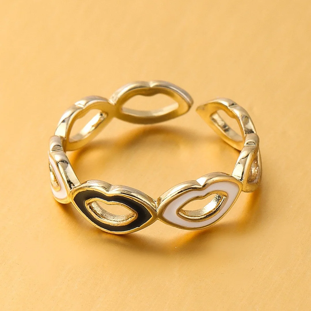 Women chic pattern rhinestone ring-zachics