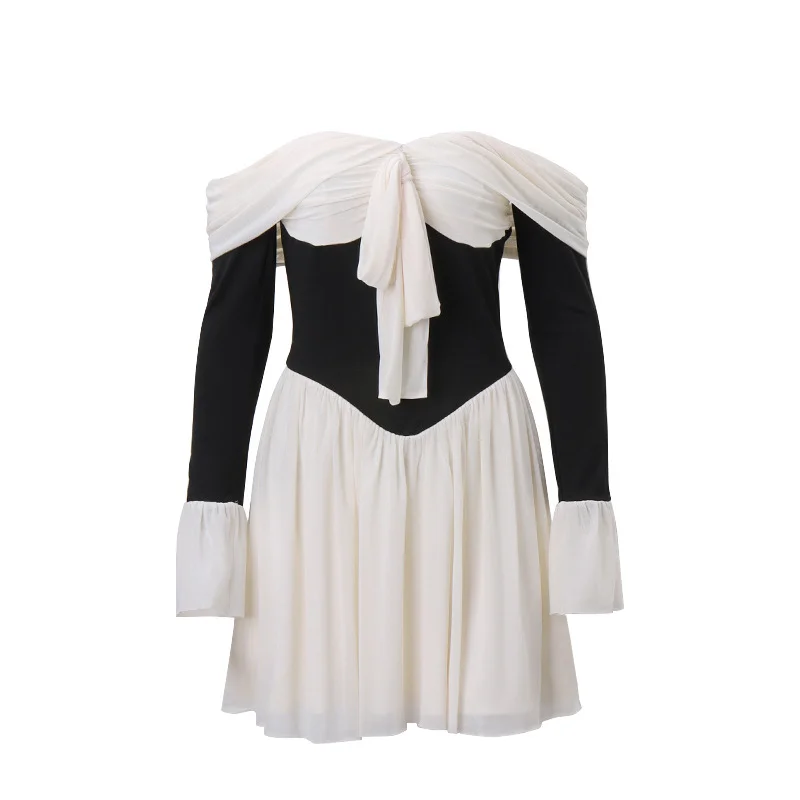 Brownm Brownm Women's Autumn 2023 New Sexy One Word Shoulder French Palace Style Temperament Waist Horn Sleeve Dress