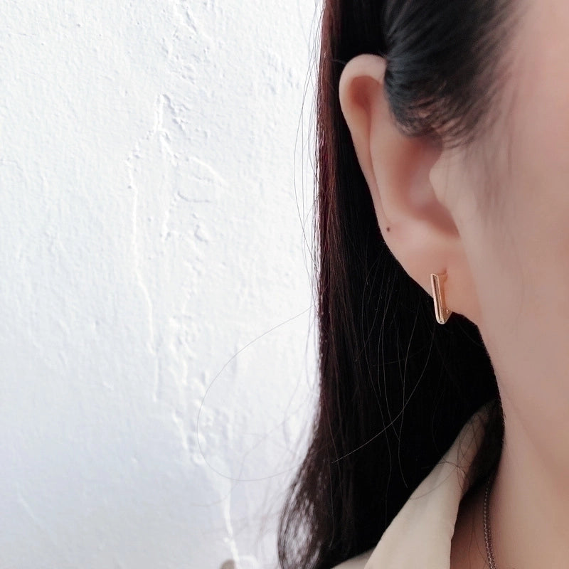 1 Pair 925 Sterling Silver Triangle Earrings