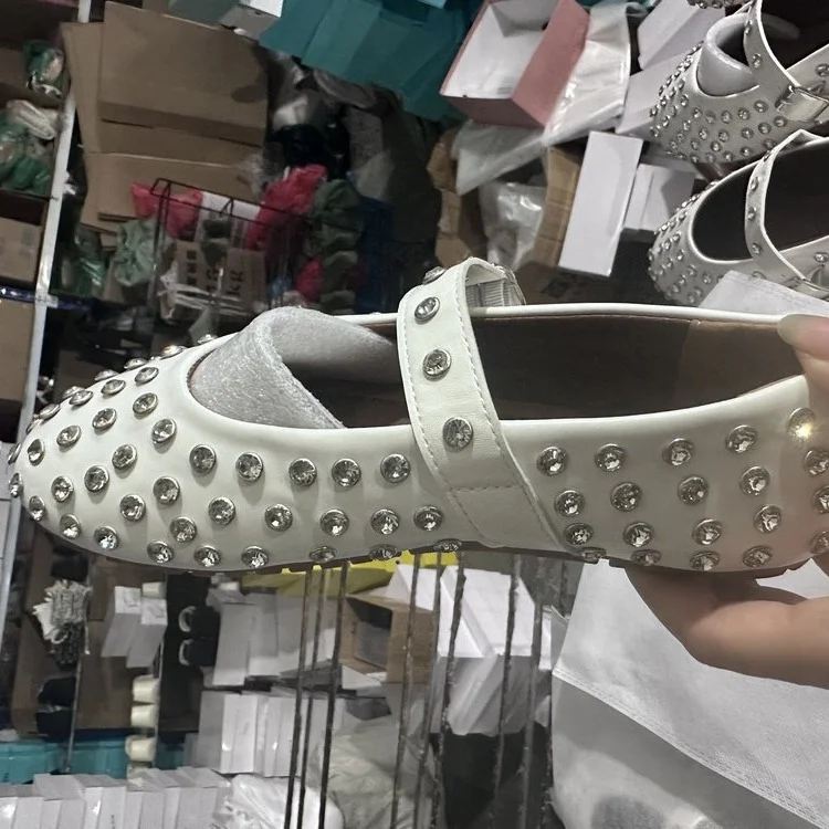 Yyvonne Drill 43 Large Size Water Drill Rivet Single Shoe Belt Buckle Round Head Flat-Bottom Fashion Casual Mary Precious Shoes Women Autumn