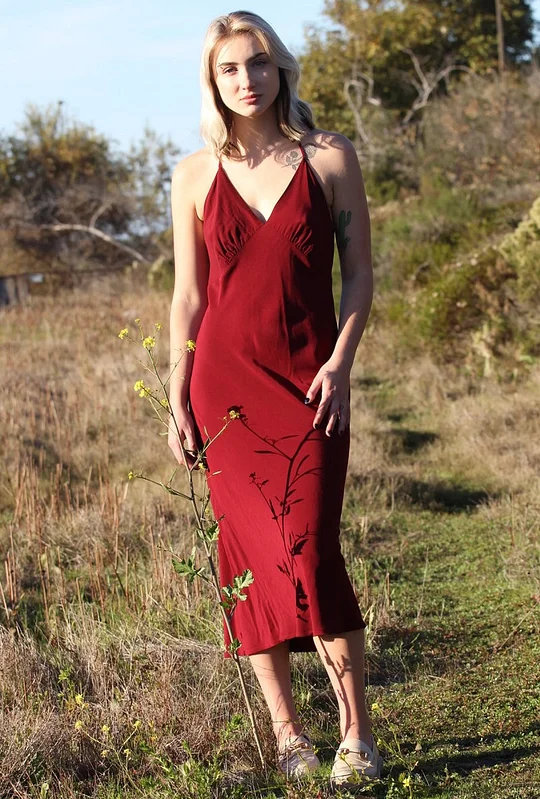 SLIP DRESSES