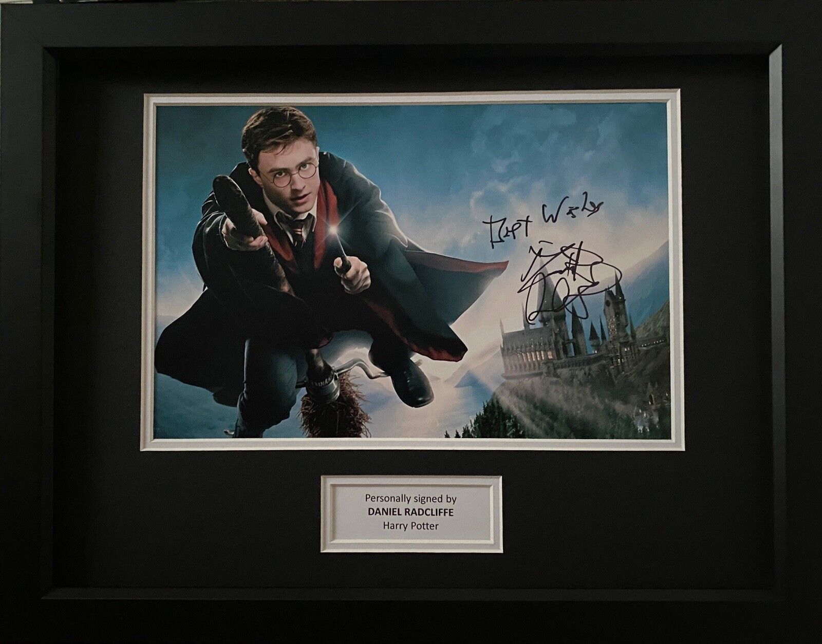 Daniel Radcliffe Genuine Hand Signed Harry Potter Photo Poster painting In 16x12 Frame Display