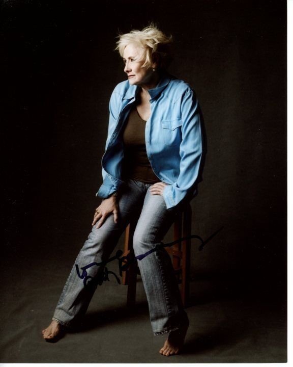 BETTY BUCKLEY signed autographed 8x10 Photo Poster painting