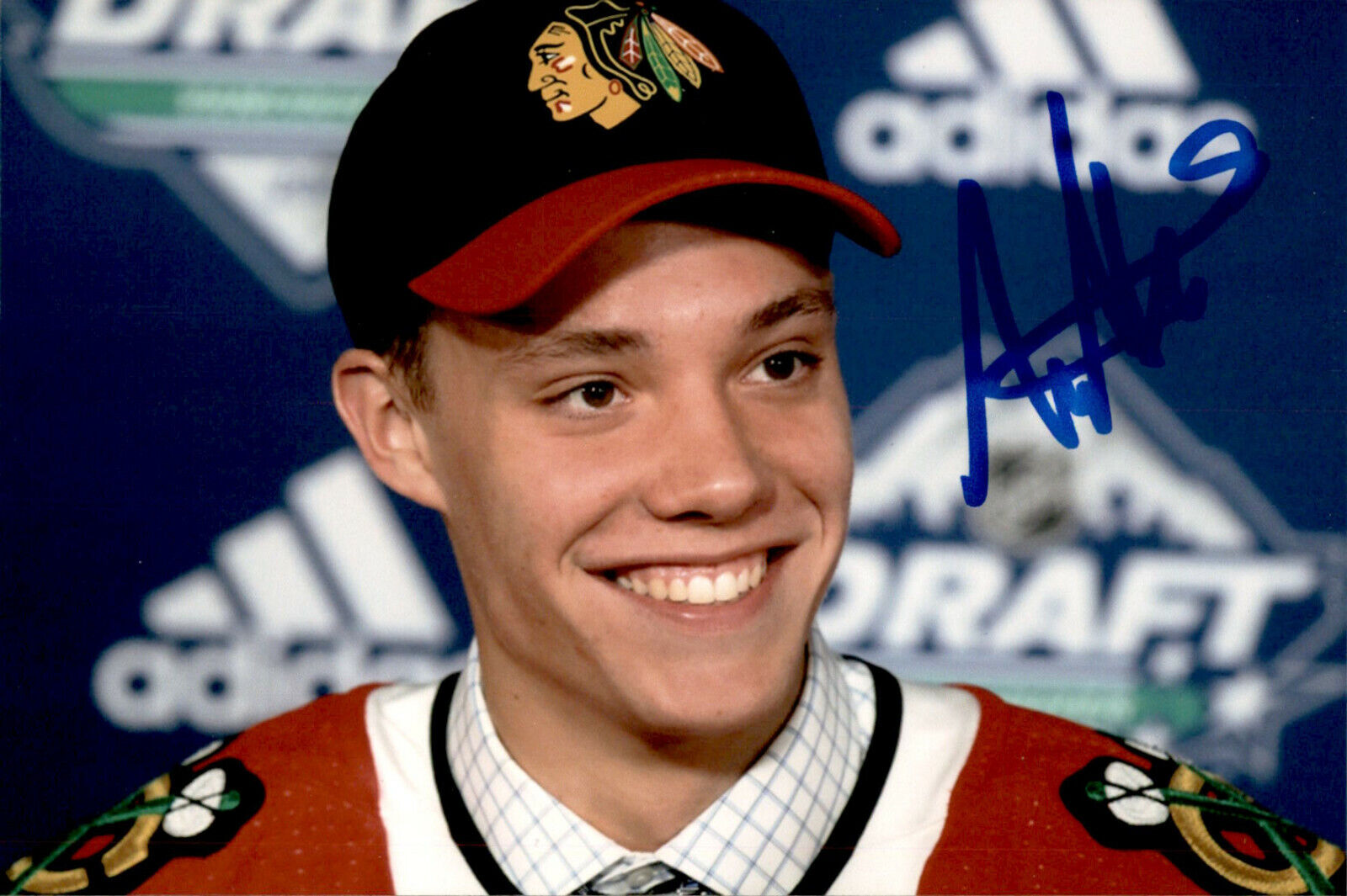 Alex Vlasic SIGNED autographed 4x6 Photo Poster painting CHICAGO BLACKHAWKS #3