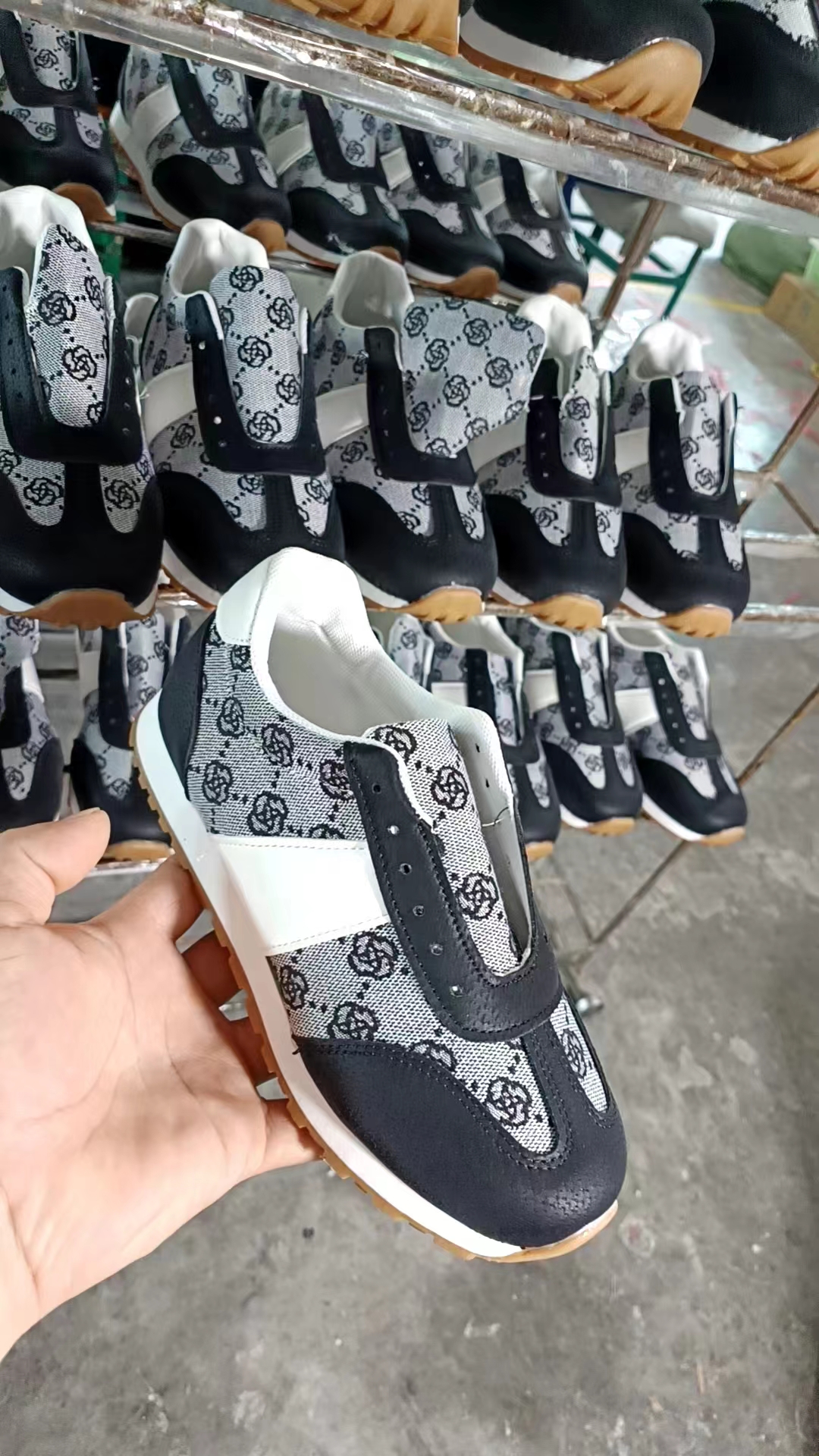 school outfits Summer women's shoes 2025 new fashion casual shoes breathable all match thick sole anti-slip wear-resistant sports shoes Shoes