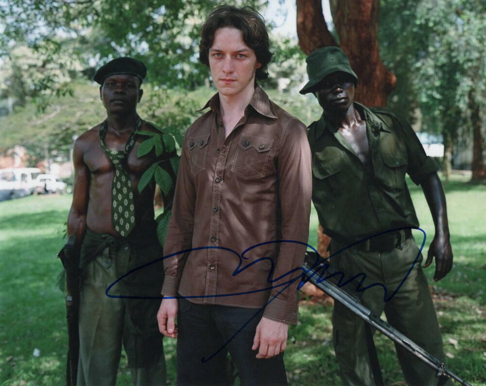 JAMES MCAVOY SIGNED AUTOGRAPH 8X10 Photo Poster painting - PROFESSOR XAVIER STUD, X-MEN, SPLIT