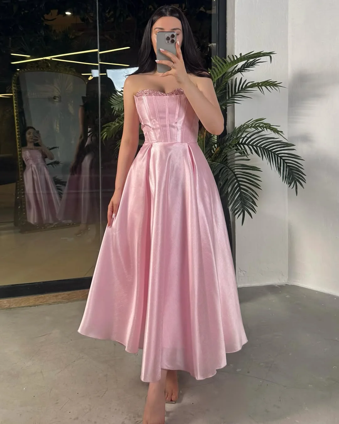 Elegant Pink Beaded Straight Across Sleeveless Prom Dress YK0235