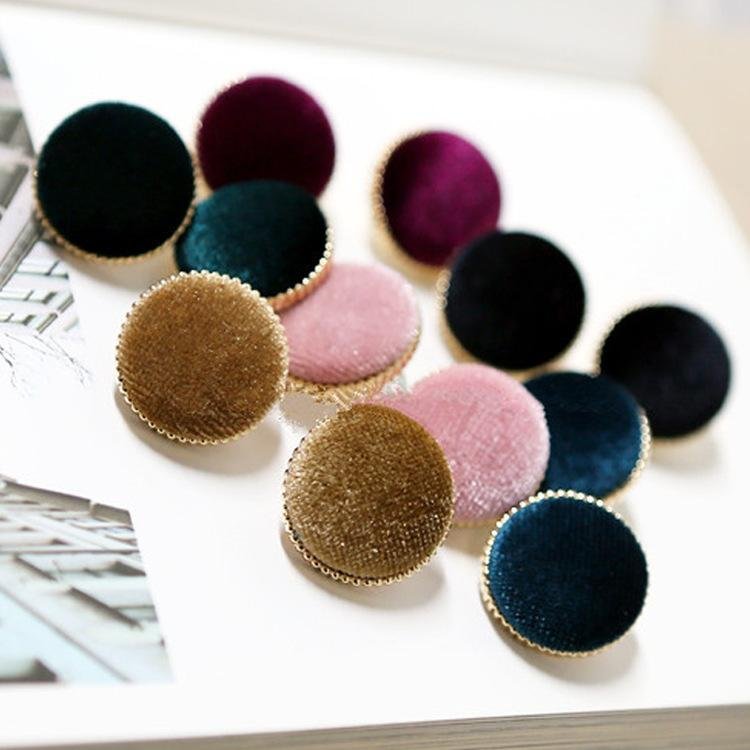 Daily plain Velvet Earrings