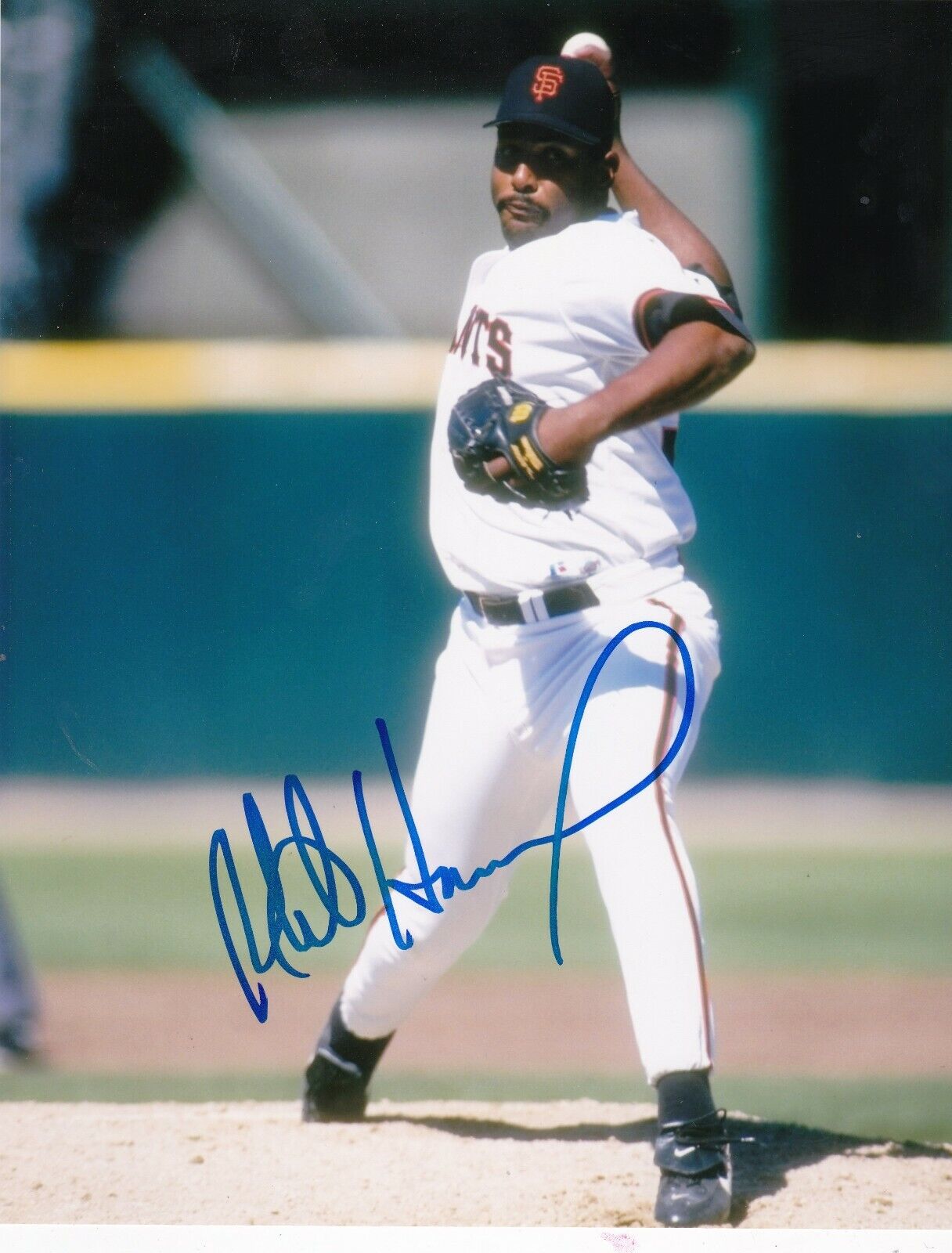 ROBERTO HERNANDEZ SAN FRANCISCO GIANTS ACTION SIGNED 8x10