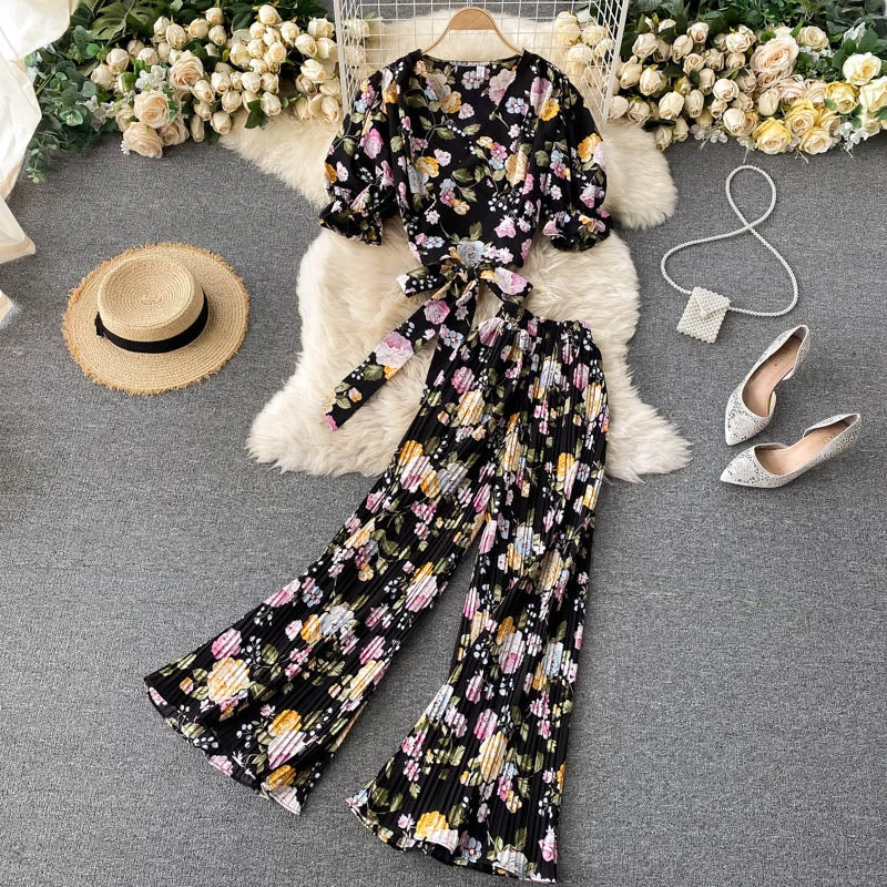 2021 New Two-piece Suit Female Bowknot Decorated V-neck Puff Sleeve Short Top All-match Pleated Wide-leg Pants UK567
