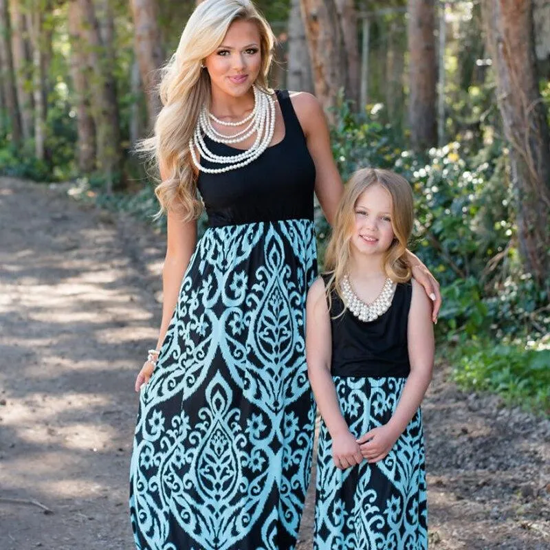 Hot 2021 Summer European nd American Parent-Child Long Skirt Sleeveless Blue And White Porcelain Dress