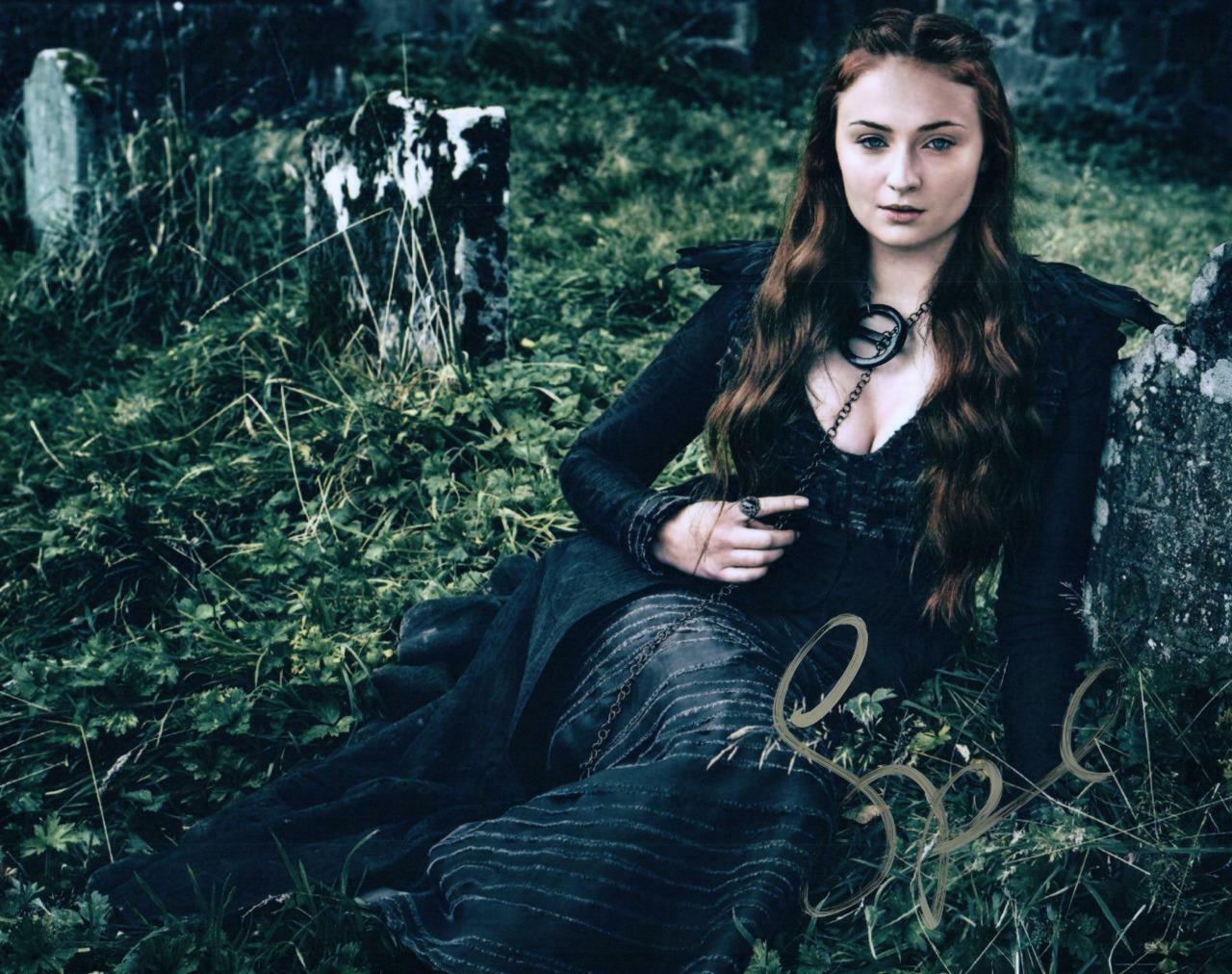 Sophie Turner signed 8x10 Photo Poster painting with COA autographed Picture very nice