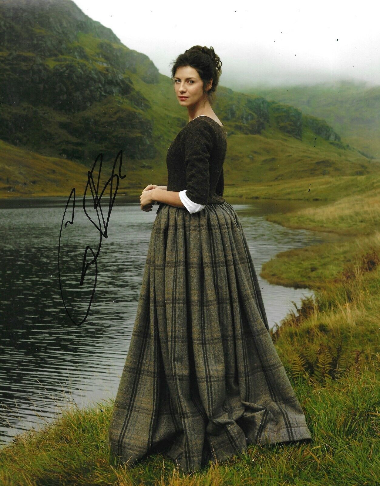 Caitriona Balfe Signed Outlander 10x8 Photo Poster painting AFTAL