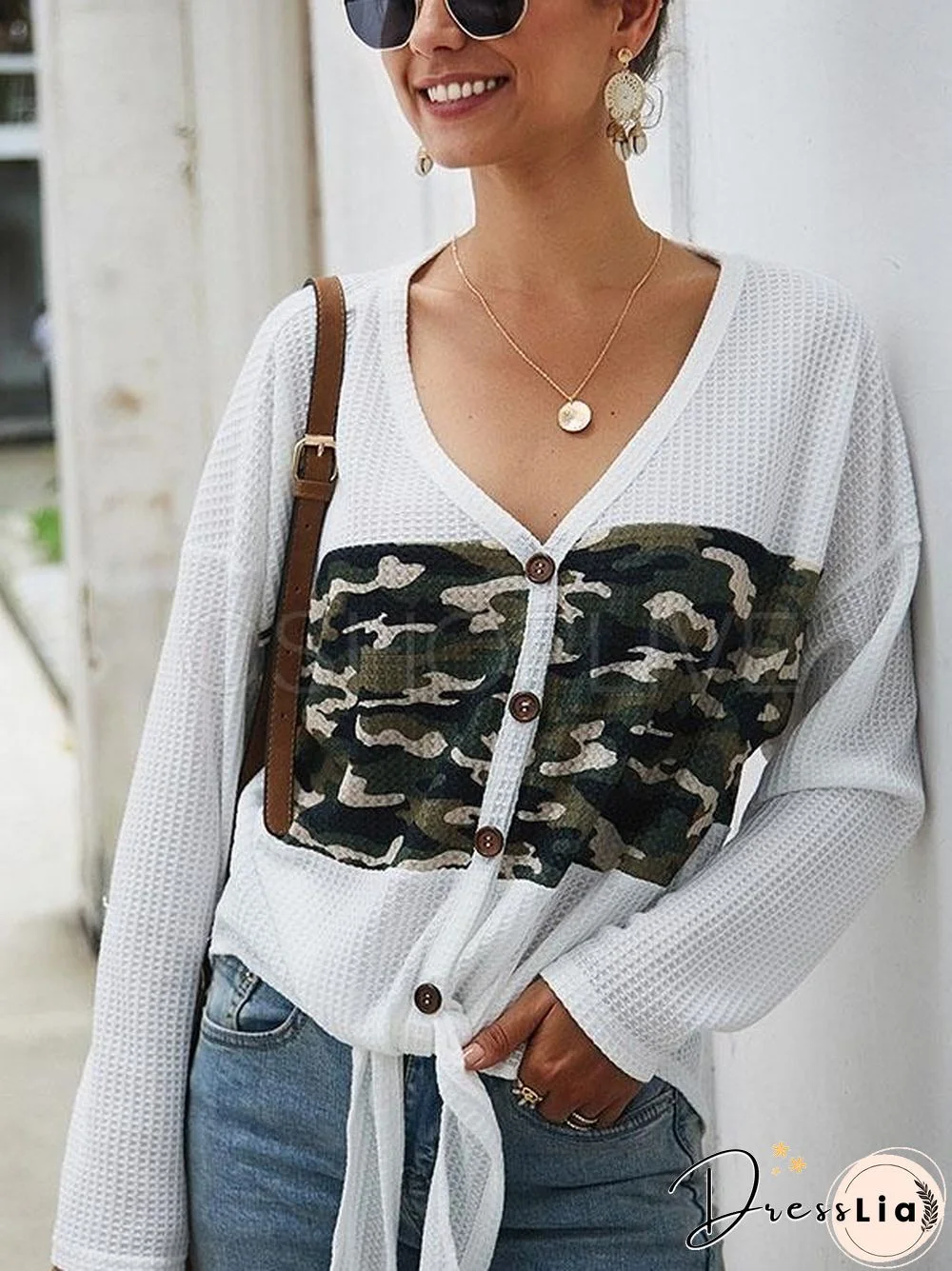 Camouflage Stitching V-neck Knit Sweater