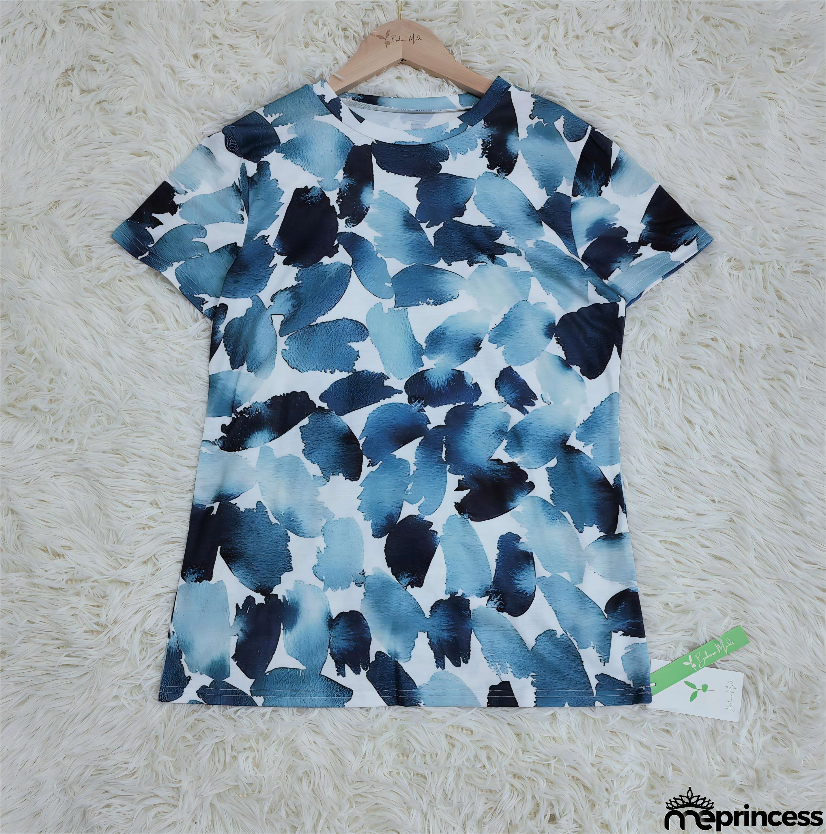 Fashionable and Effortless winter Tank-Top