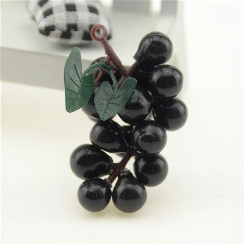 3pcs  Artificial Fake Green Grapes Plastic Fake Decorative Fruit Lifelike Home Wedding Party Garden Decor Mini Simulation Fruit