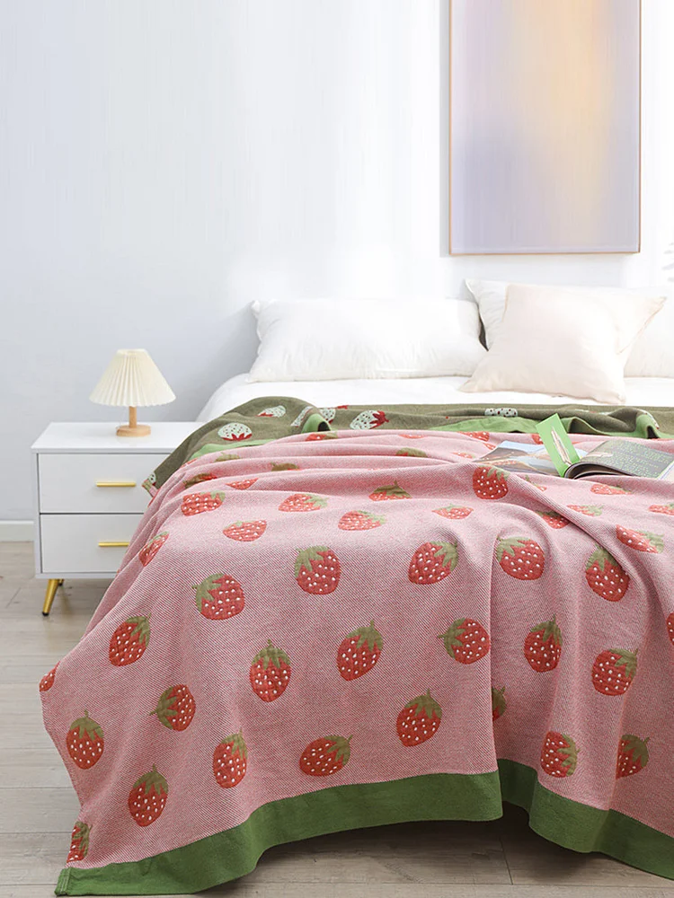 Japan Style Cute Strawberry Cotton Sofa Bed Throw Blanket