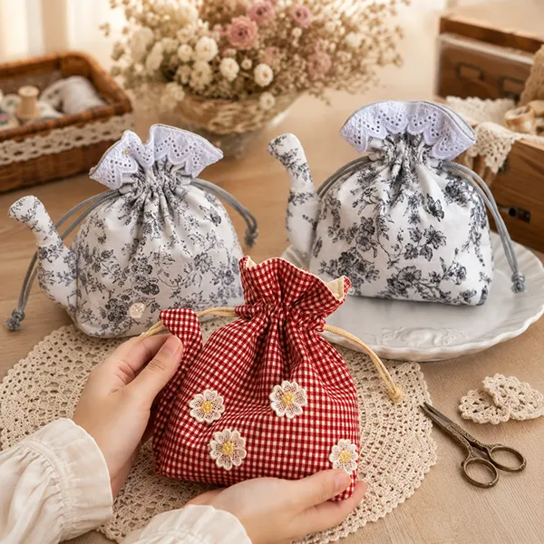 DIY Cute Teapot Pouch Sewing Template&mdash;Includes Tutorial