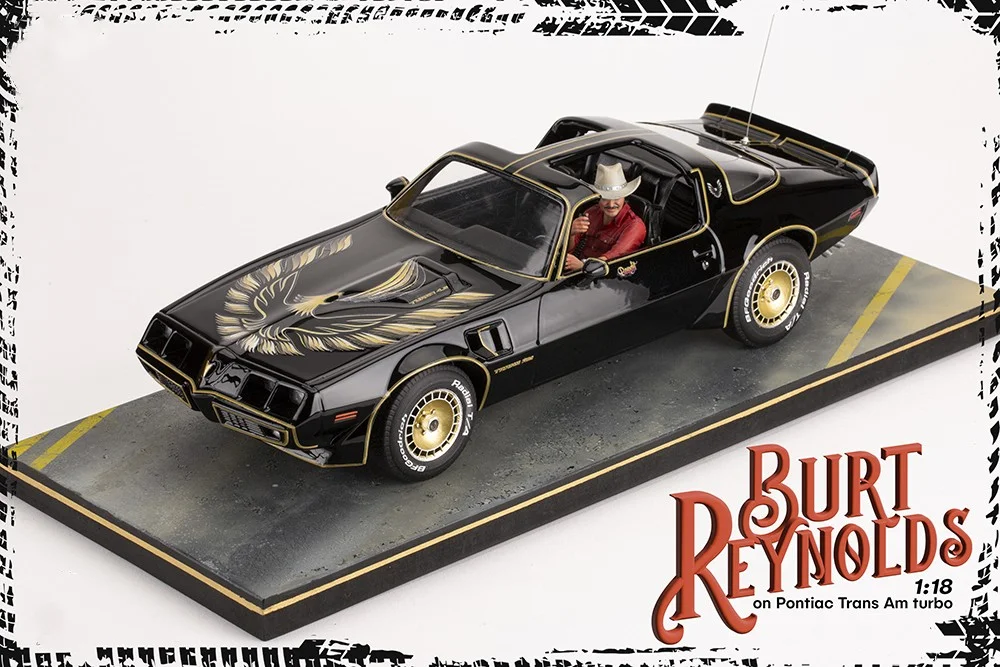 Burt Reynolds on Pontiac Firebird Trans Am 1980 - FREE SHIPPING