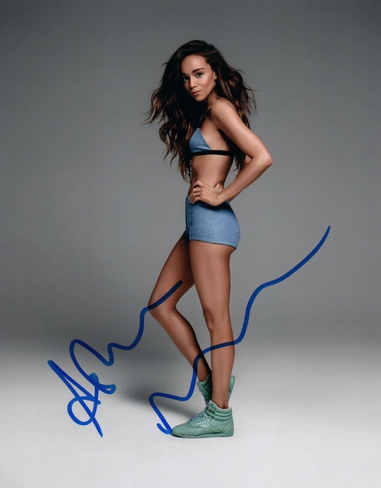 Ashley Madekwe Signed Autographed 8x10 Photo Poster painting Salem Revenge Sexy Actress COA VD