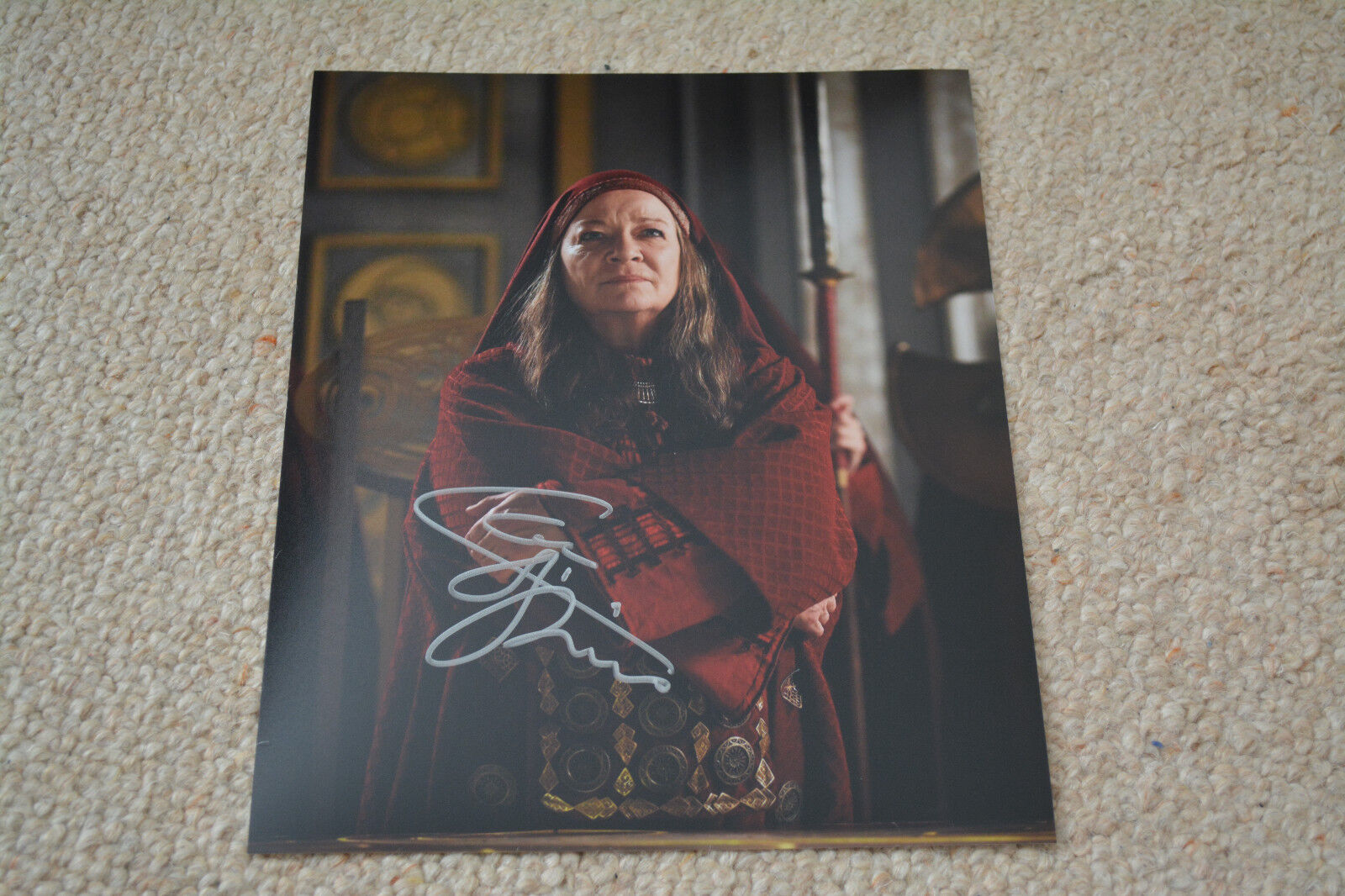 CLARE HIGGINS signed autograph In Person 8x10 (20x25 cm) DOCTOR WHO