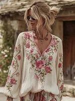 Women's Vintage Roses Print V-neck Linen Blend T-shirt