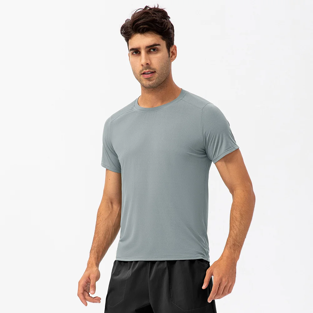 Men's solid crewneck sweat-absorbing T-shirt