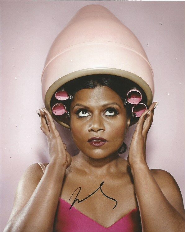 Mindy Kaling Autographed Signed 8x10 Photo Poster painting COA