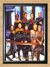 Star Trek Voyager Cast Signed Autographed Photo Poster painting Poster Print Memorabilia A2 Size 16.5x23.4