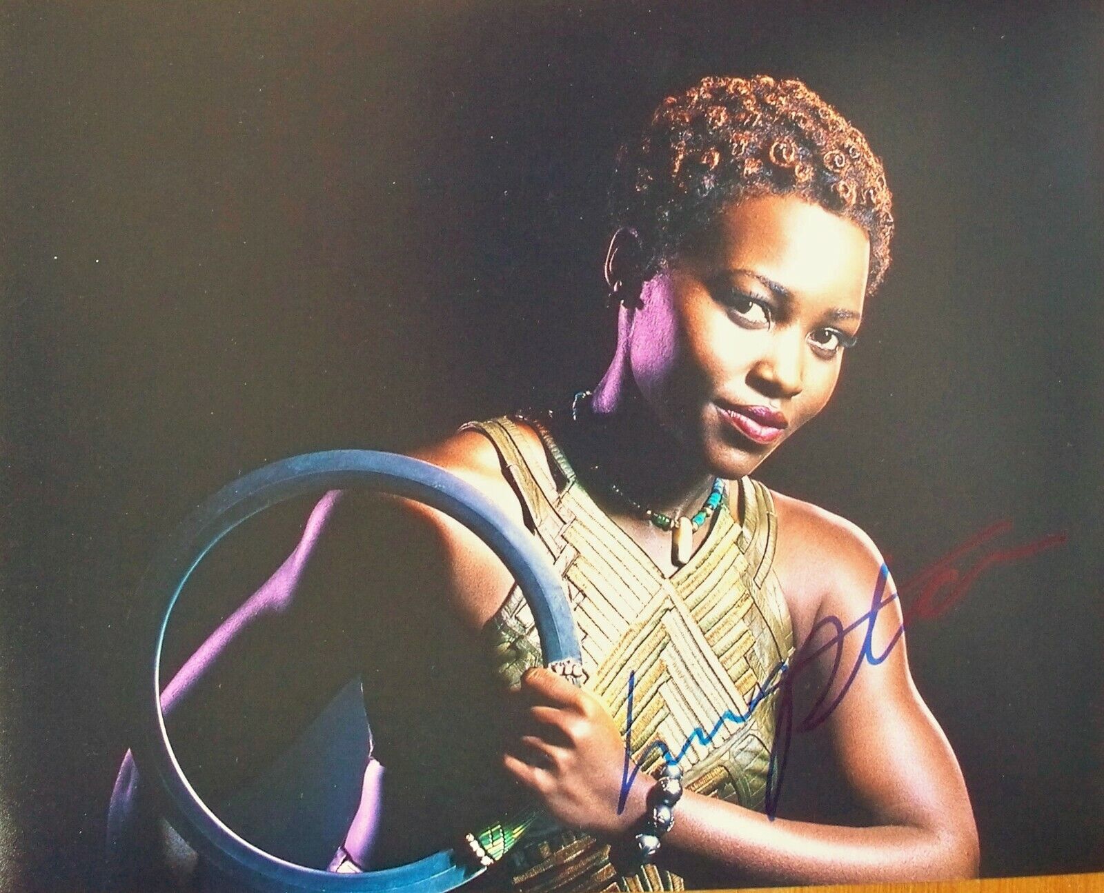 LUPITA NYONG'O: 10 x 8 signed Photo Poster painting. 'Black Panther'. 'Star Wars'. COA.