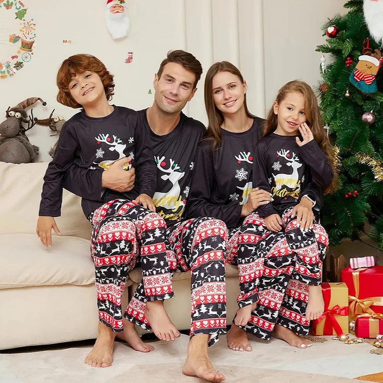 Green Elk Merry Christmas Matching Family Pajamas Sets Christmas PJ's  Letter Print Top And Plaid Pants