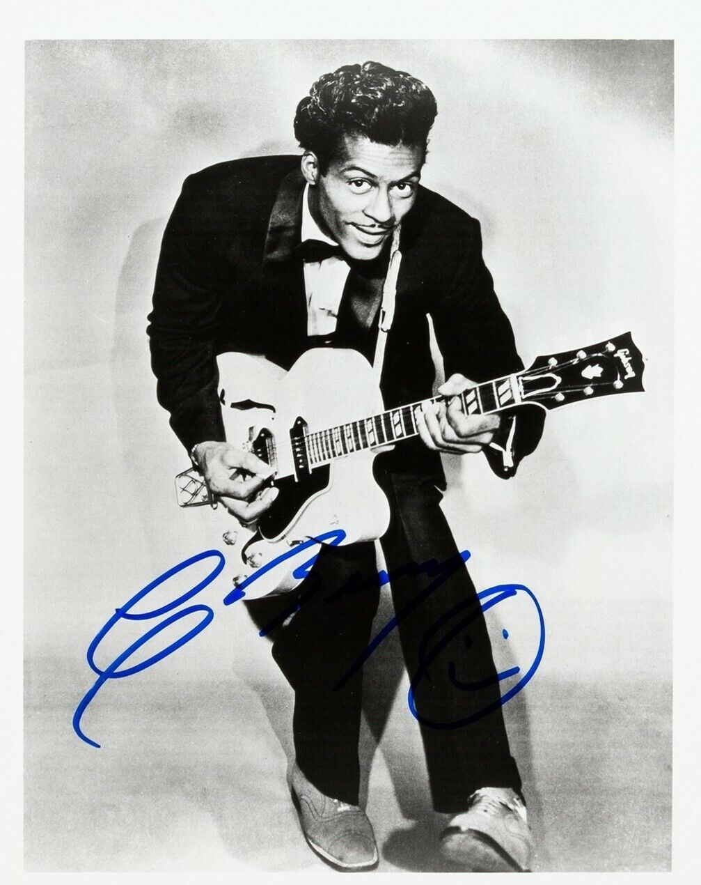 CHUCK BERRY Signed Photo Poster paintinggraph - Guitarist / Singer / Songwriter preprint