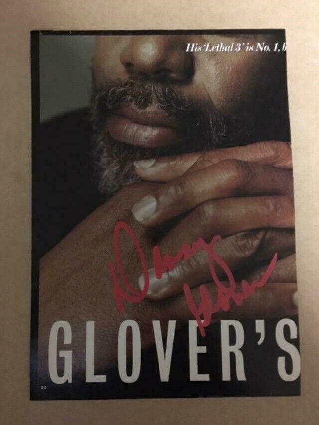 Danny Glover Boldly Signed 8 1/2 x 10 1/2 Magazine Photo Poster painting(Unique Pose) COA